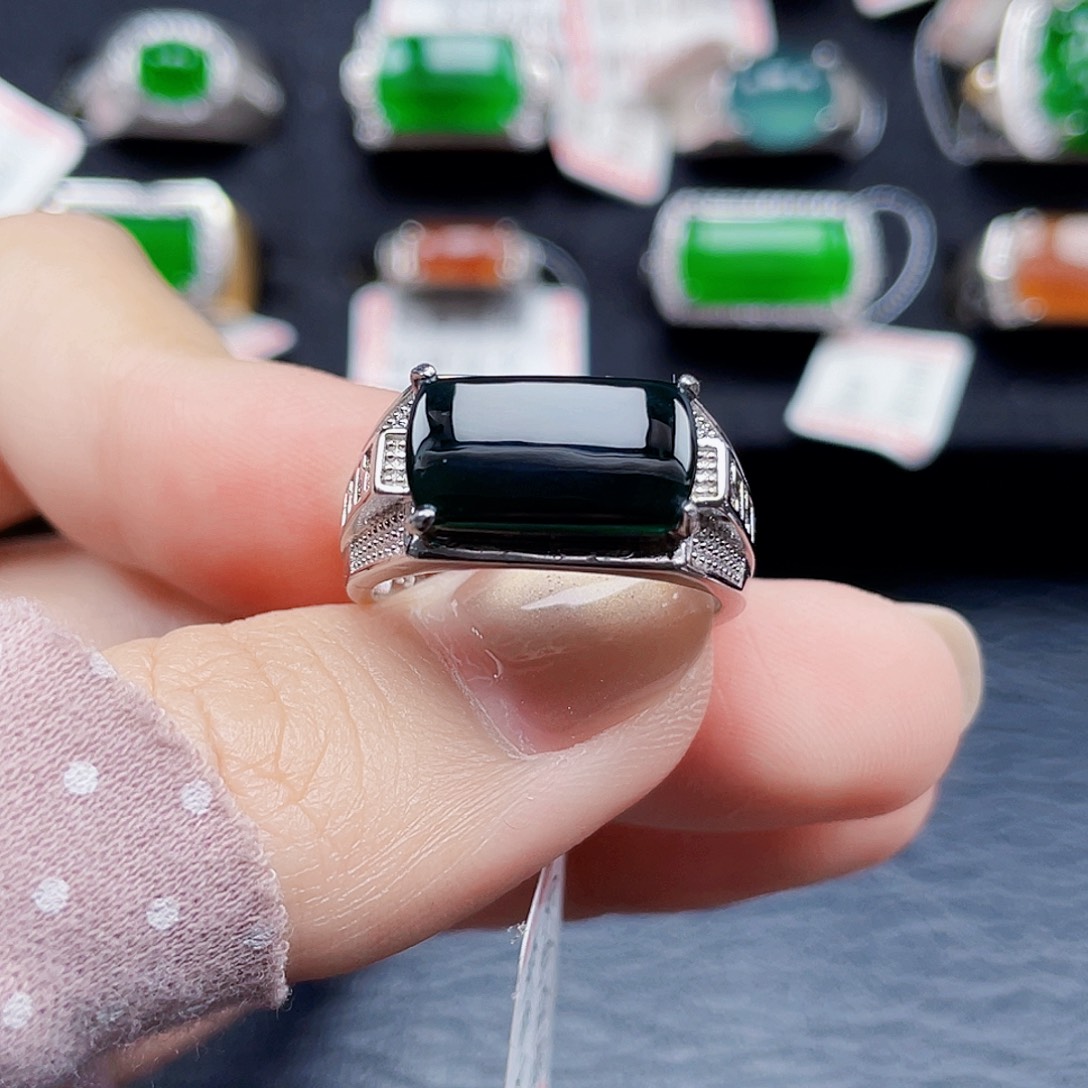 翡翠银S925镶嵌戒指天然a货翡翠没运费险3164