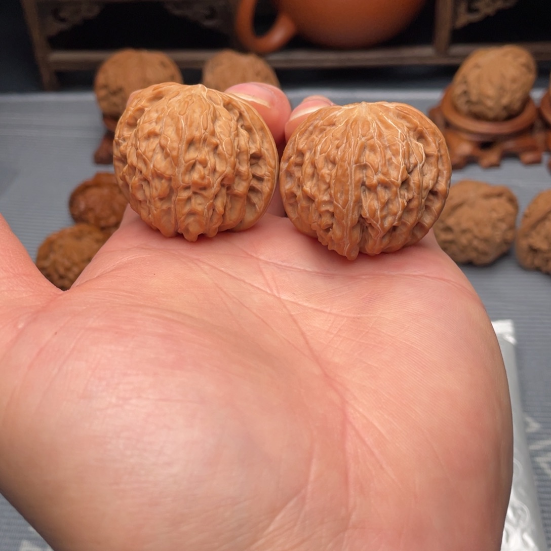 把件文玩核桃山地磨盘38dd151