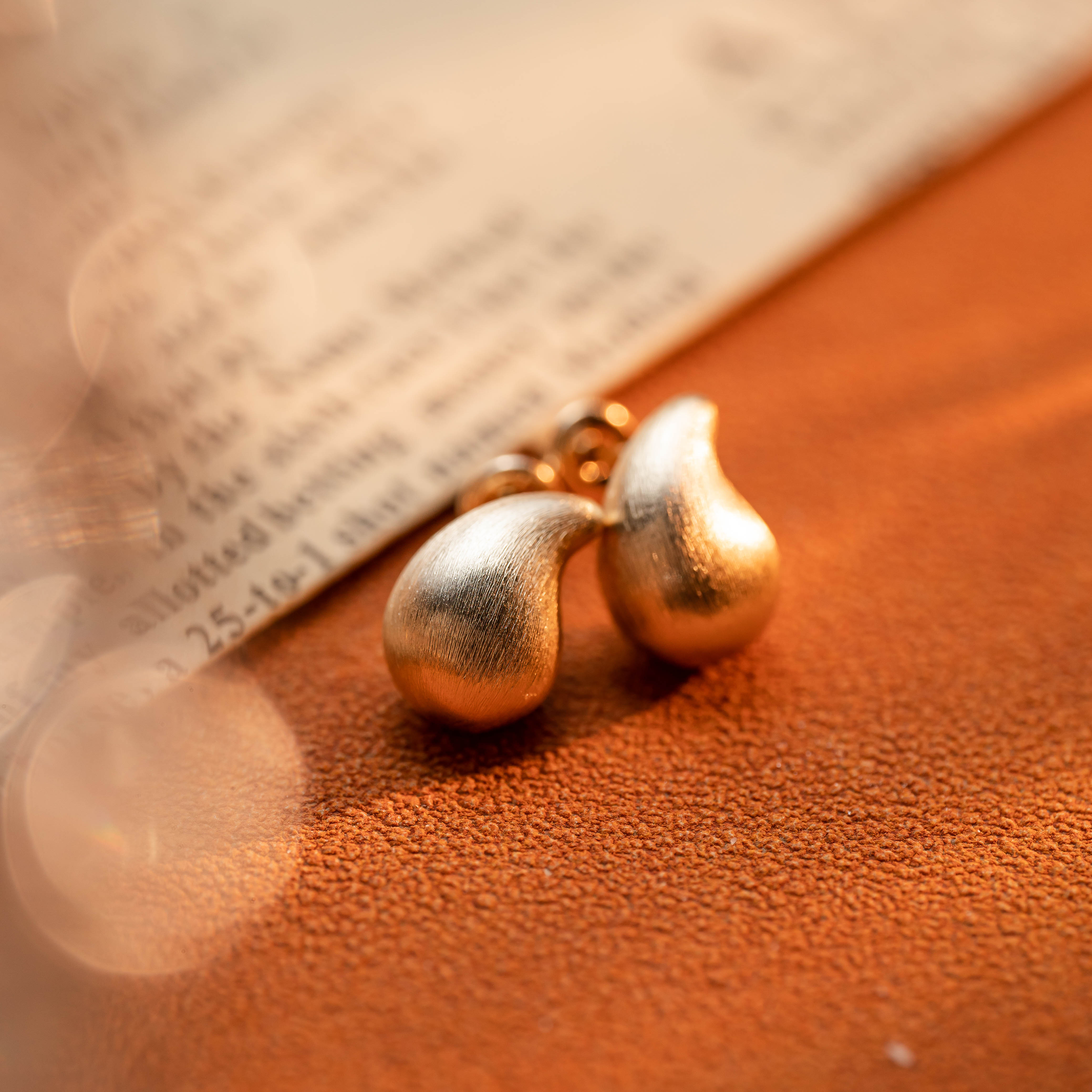 925银耳饰 【奢小姐珠宝】银版豆豆拉丝耳钉-WH106