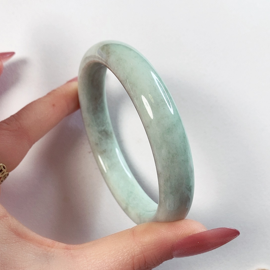 蓝田玉（蛇纹石化大理石玉）手镯未镶嵌