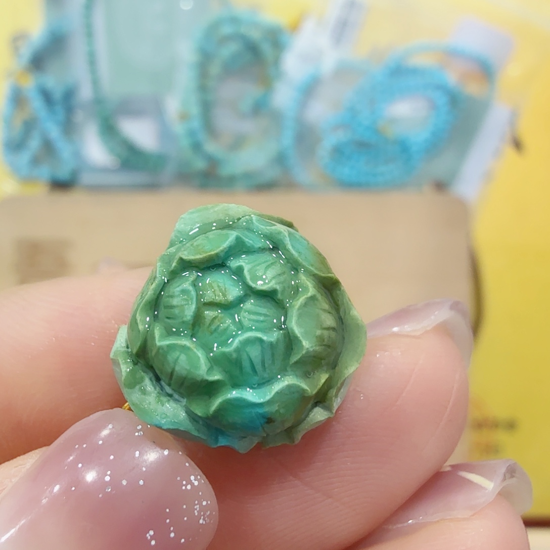 绿松石未镶嵌珠宝奇石