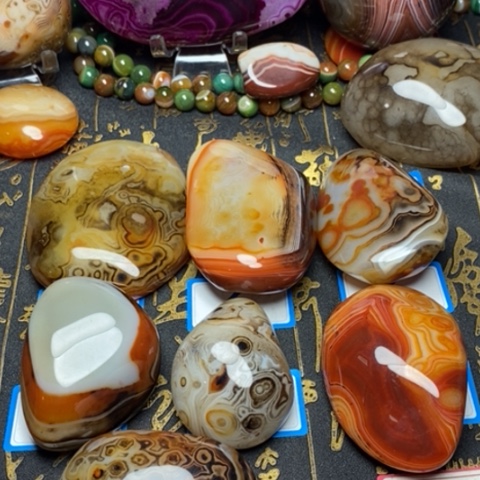 未镶嵌玛瑙/玉髓珠宝奇石江*哥