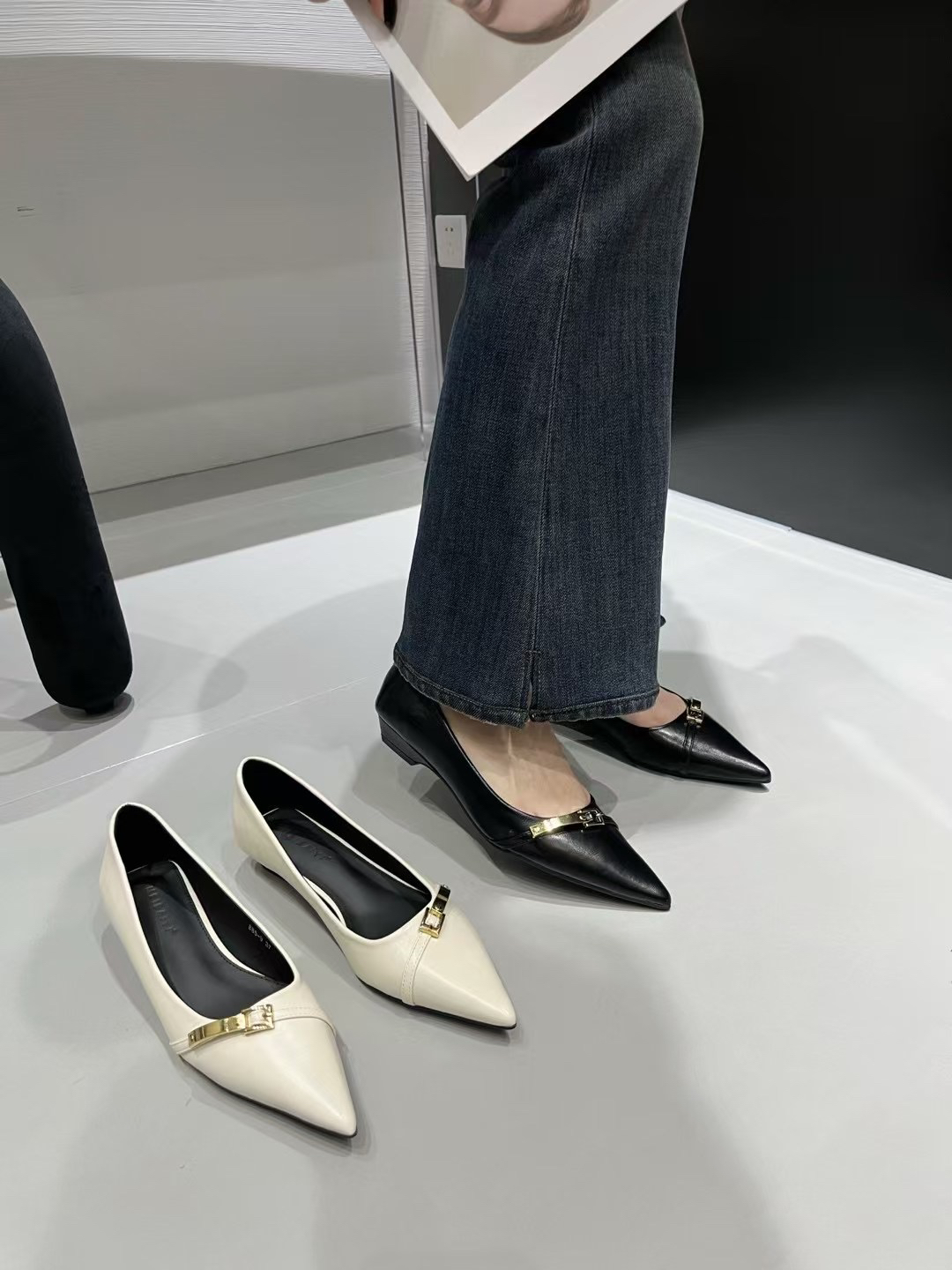 广州十三行韩版时尚潮流简单百搭简约平底单鞋