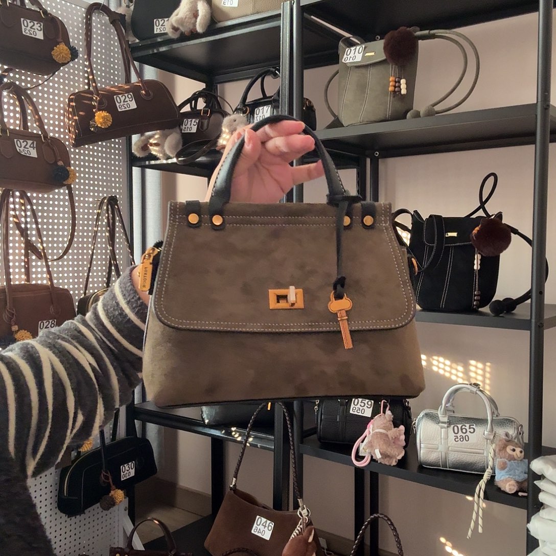 PU绿色公文福利款