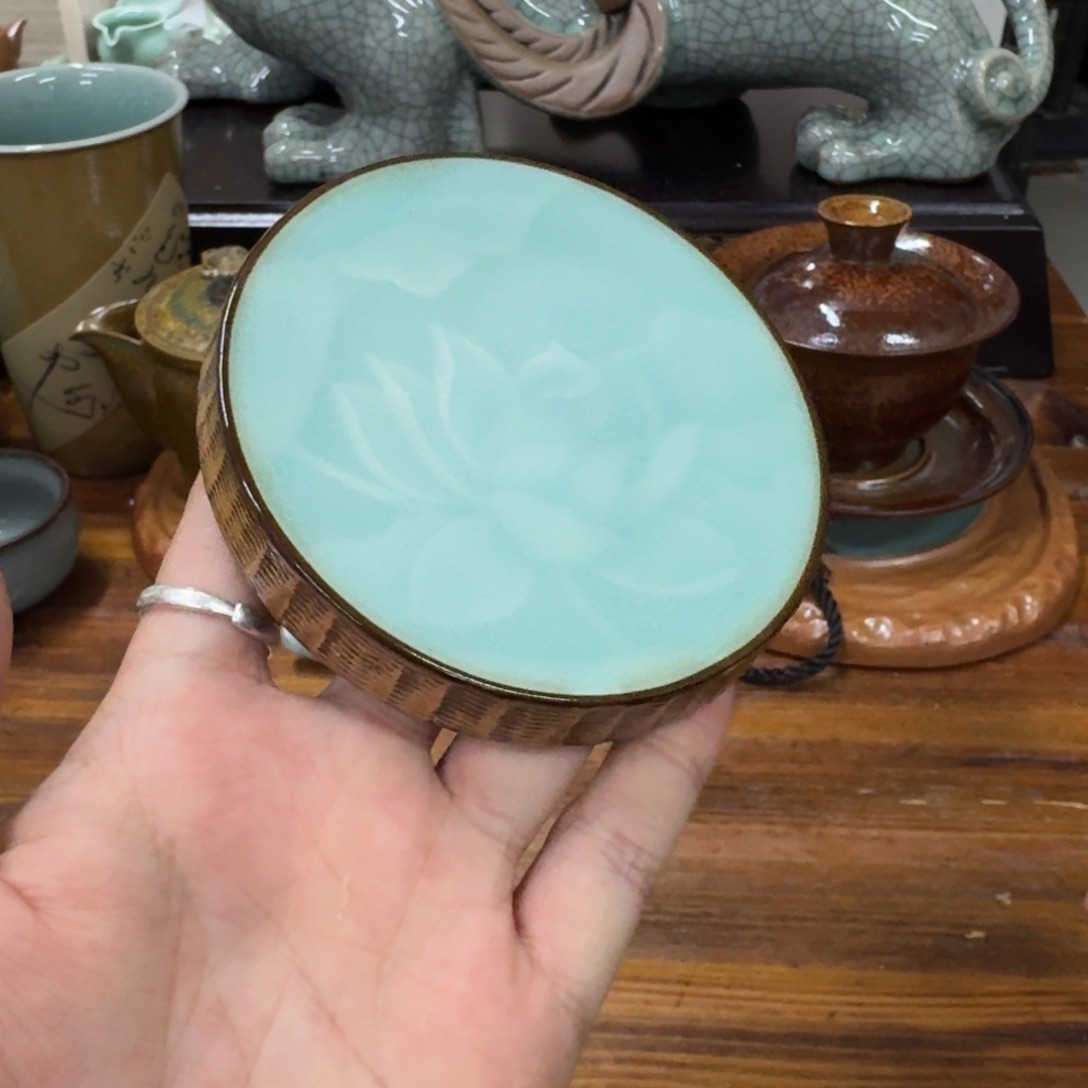 龙泉青瓷茶具微瑕9627