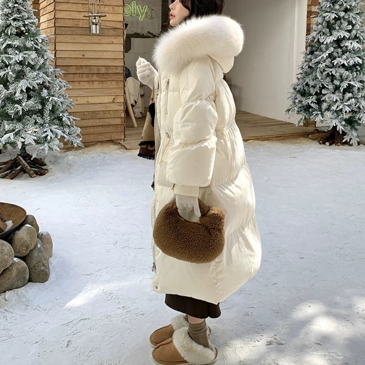 韩版泡泡袖」加厚减龄新国标A90羽绒服，加大真狐狸毛