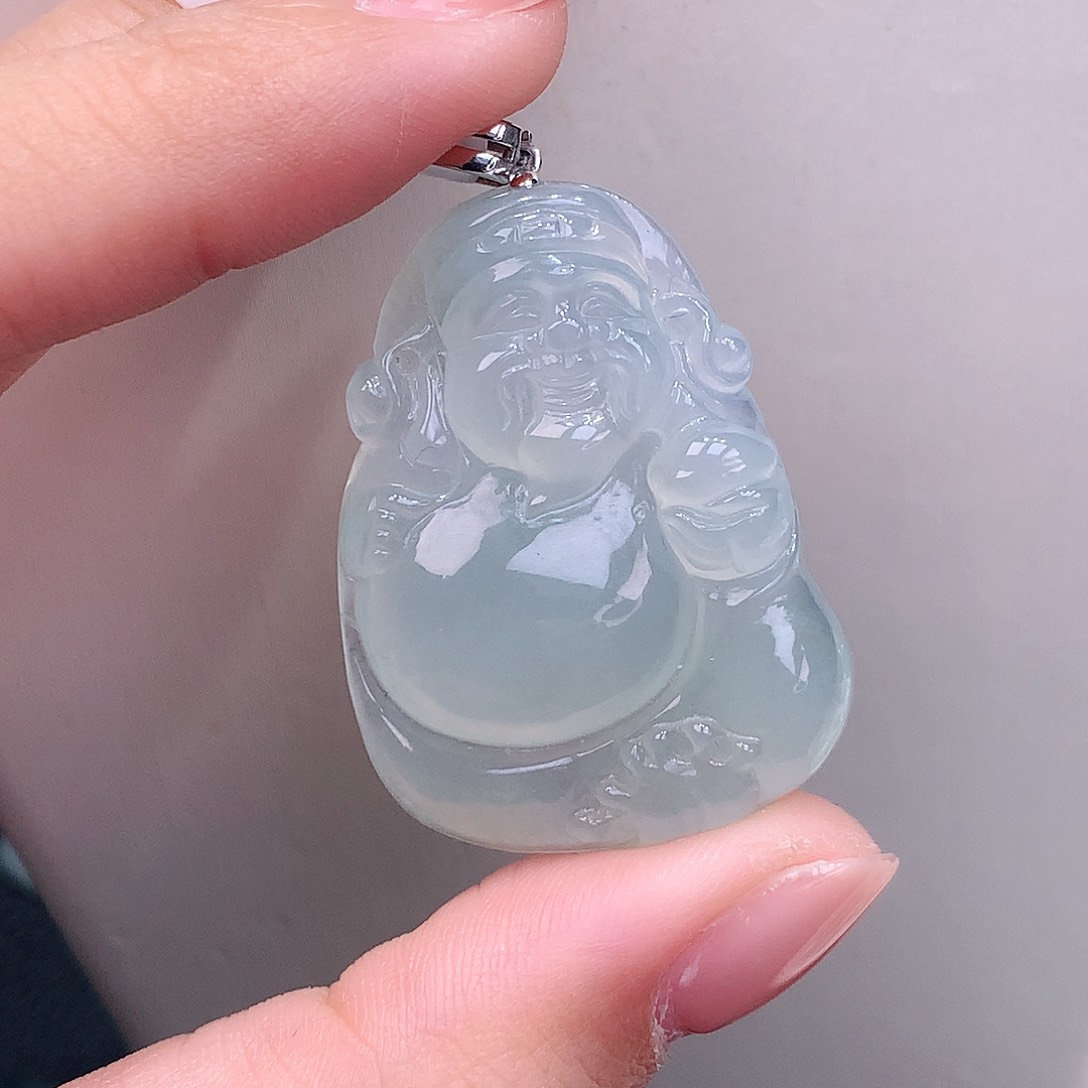 颈饰18K金镶嵌翡翠冰薄荷绿财爷