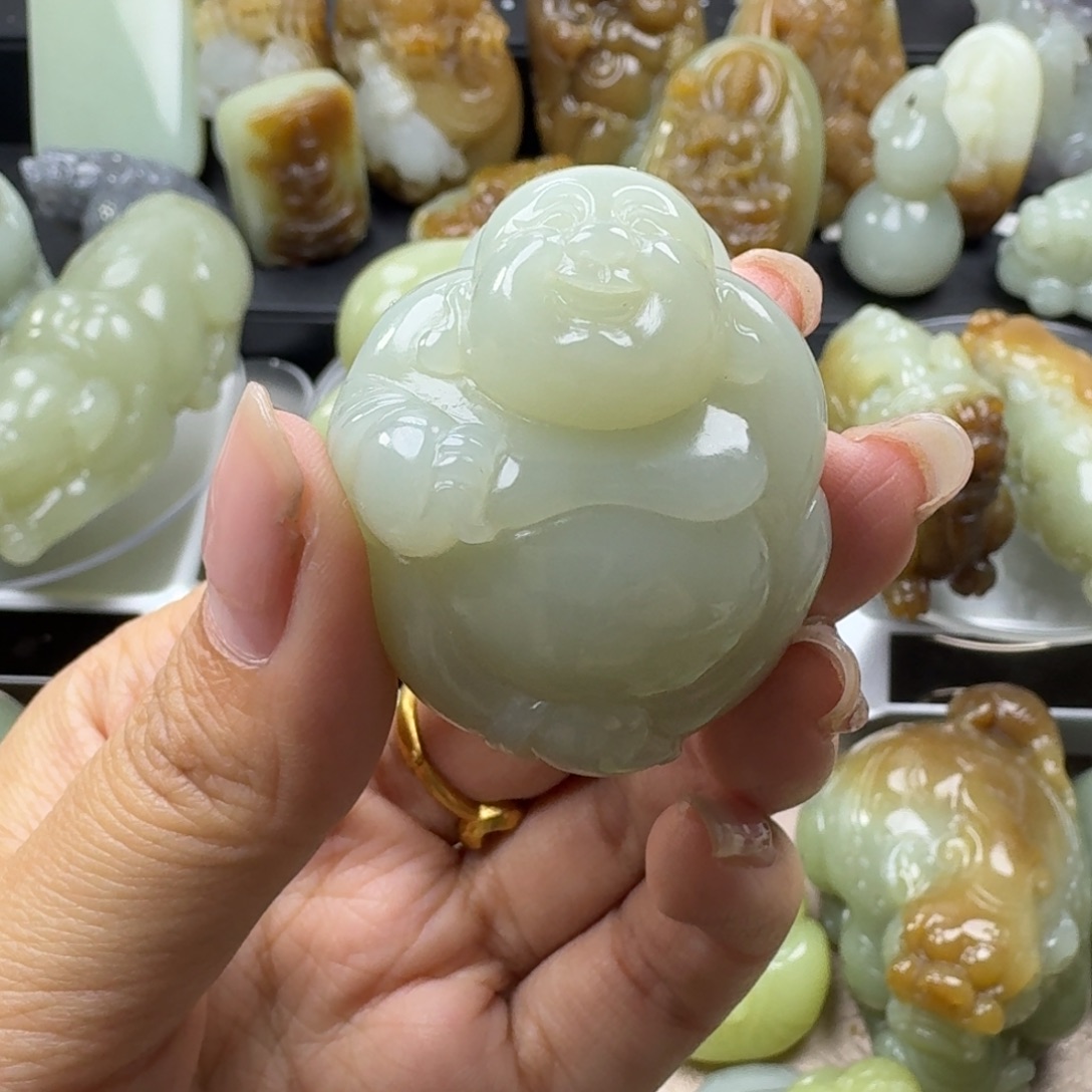 和田玉未镶嵌挂件