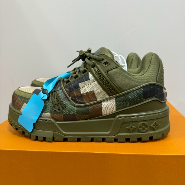 99新 LouisVuitton/路易威登 40.5码 trainer 绿色胖丁 时尚板鞋