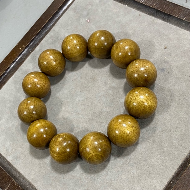 W697川料金丝楠枯木料卡2.0cm圆珠单圈手串&