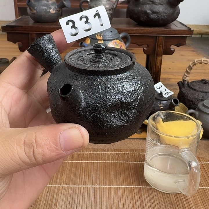 331-130cc左手侧把茶壶