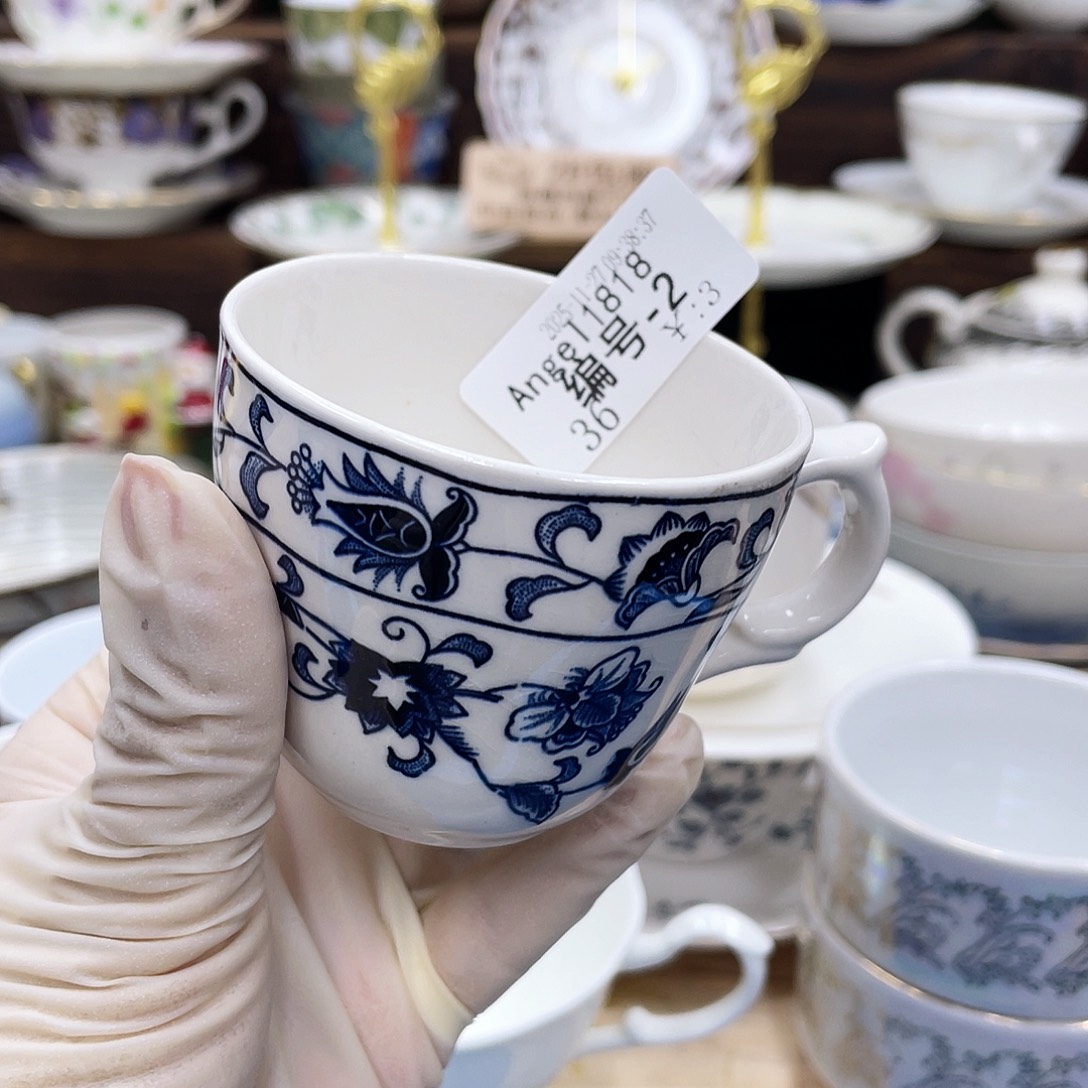 A***8鹿屋家的美丽咖啡杯