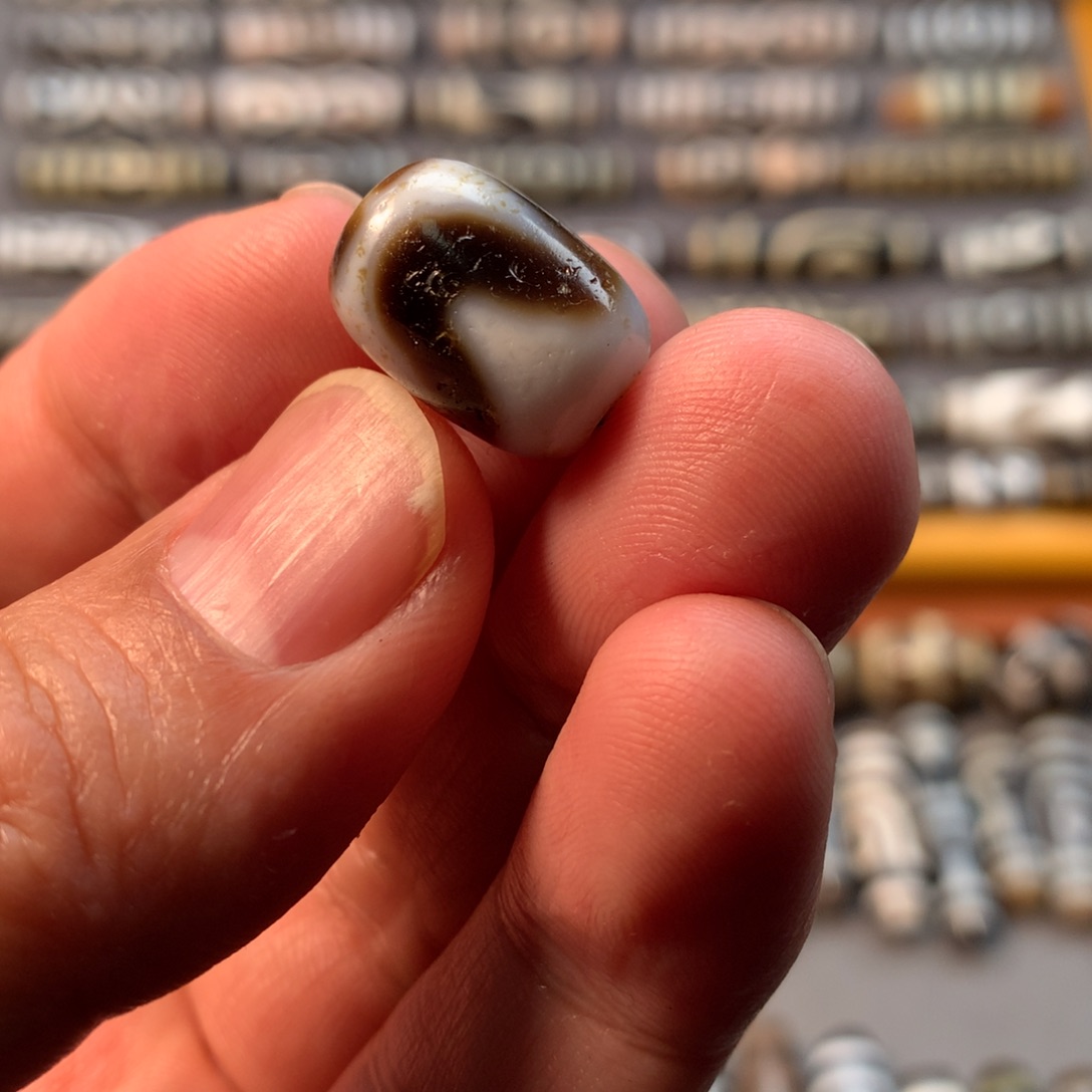 醉***轩玛瑙/玉髓未镶嵌颈饰