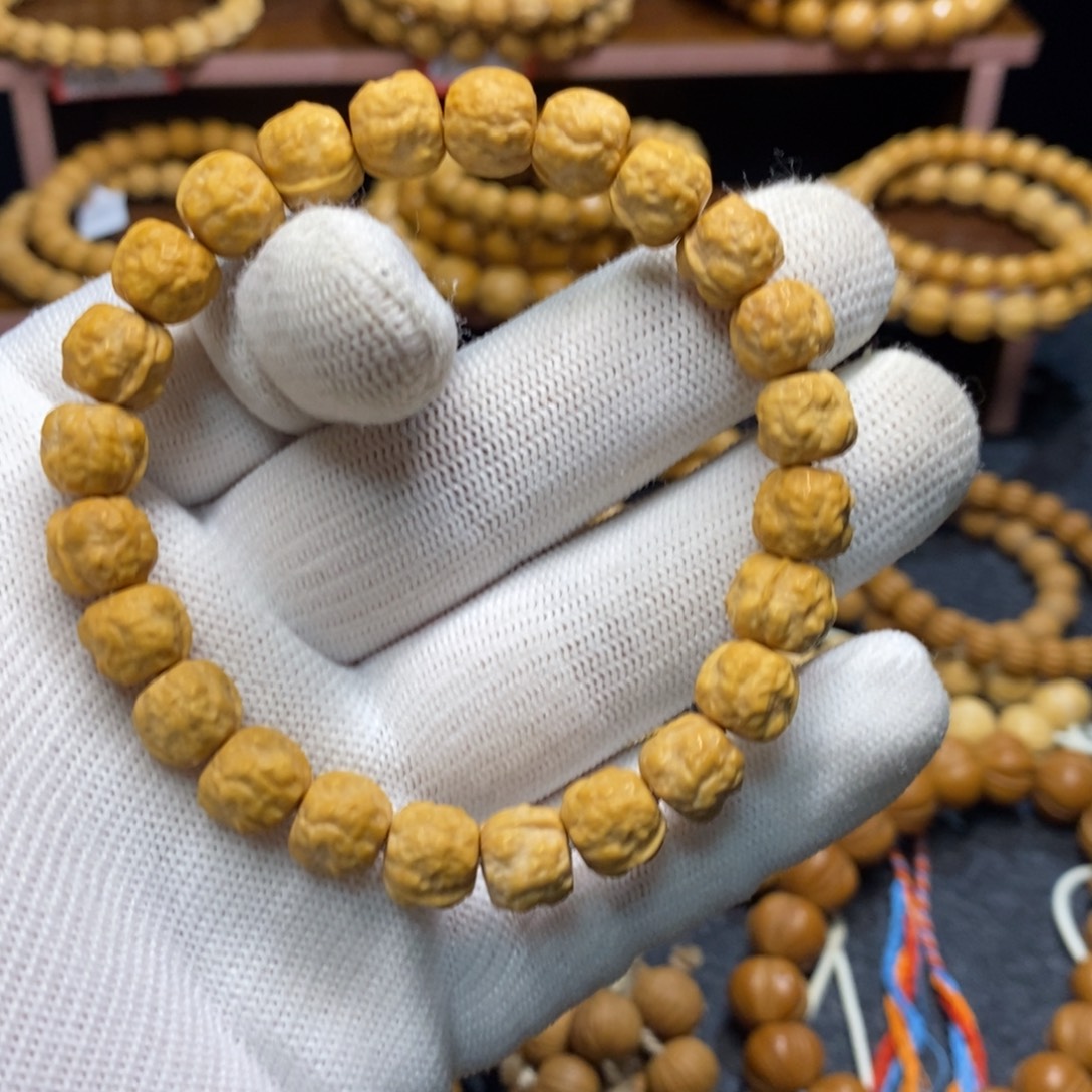 凯***选文玩核桃吊坠蛤蟆