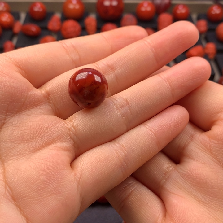 南红玛瑙未镶嵌牛血火焰纹圆珠单珠15.7MM