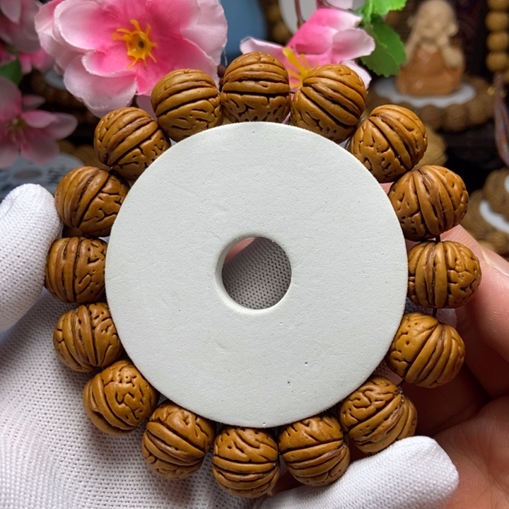 桃核手串金鱼肚精品