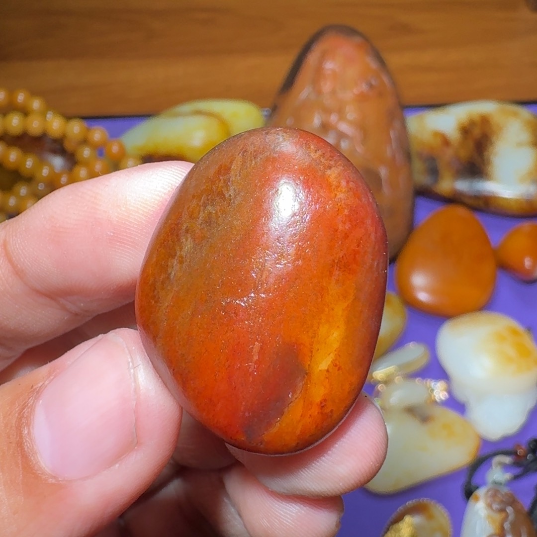 和田玉颈饰未镶嵌田*