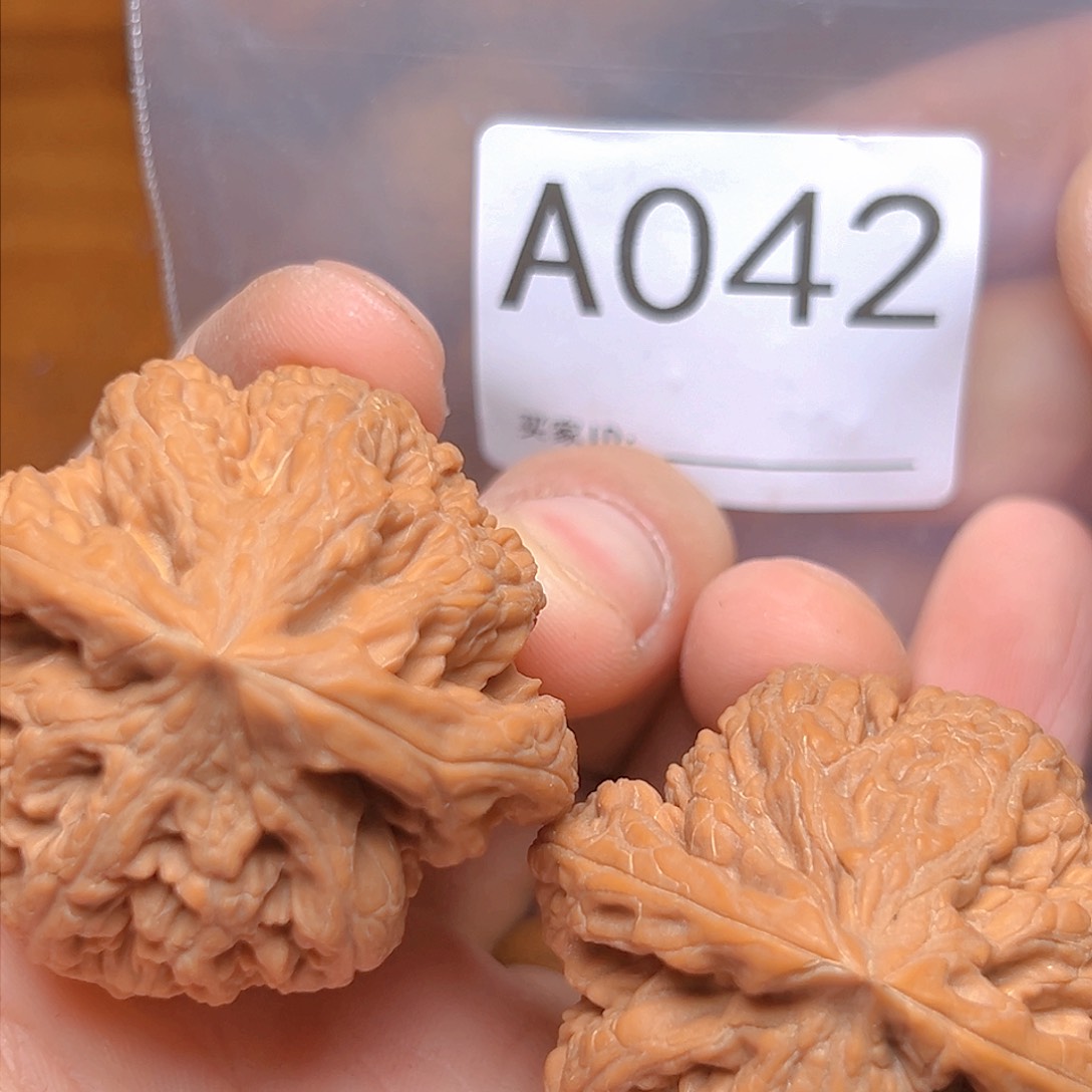 文玩核桃吊坠44➕大粗筋