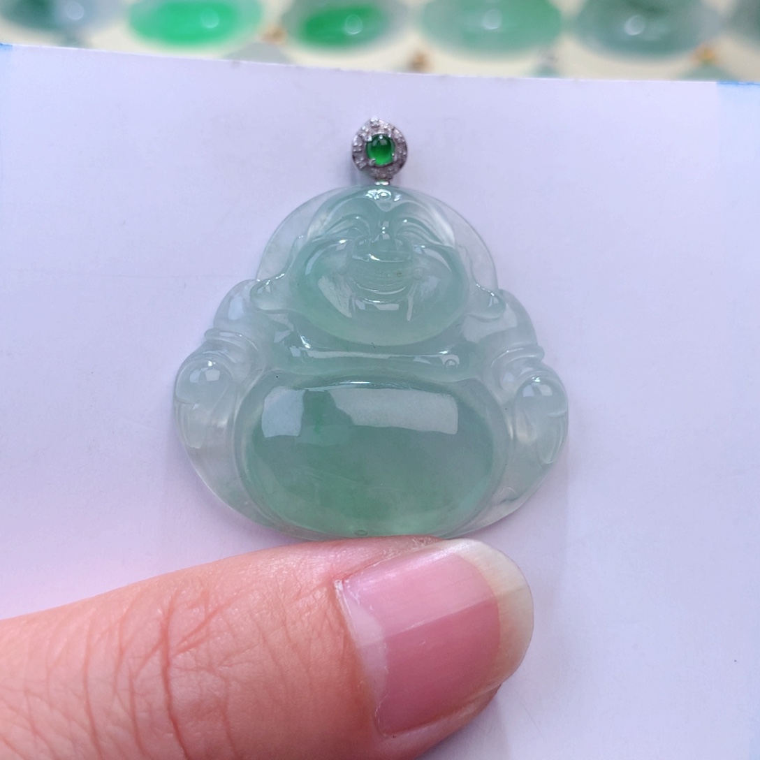 翡翠吊坠(不含链)18K金镶嵌