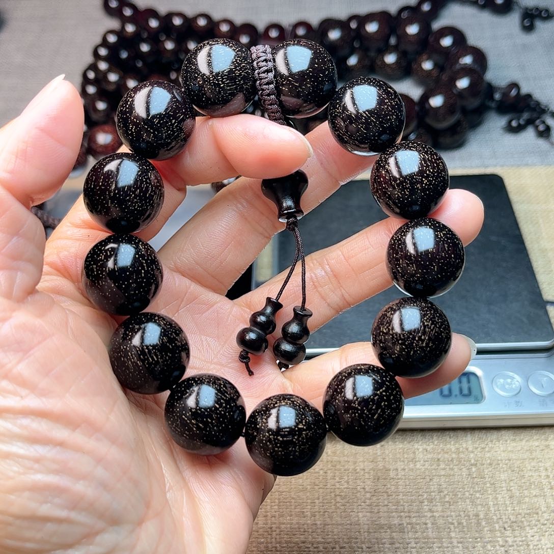 檀香紫檀（小叶紫檀）1.8 13颗 爆星