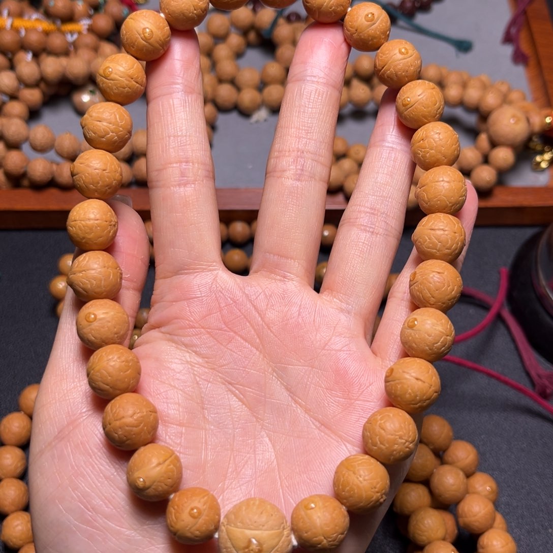 凤眼菩提吊坠12+mm2025精品手持