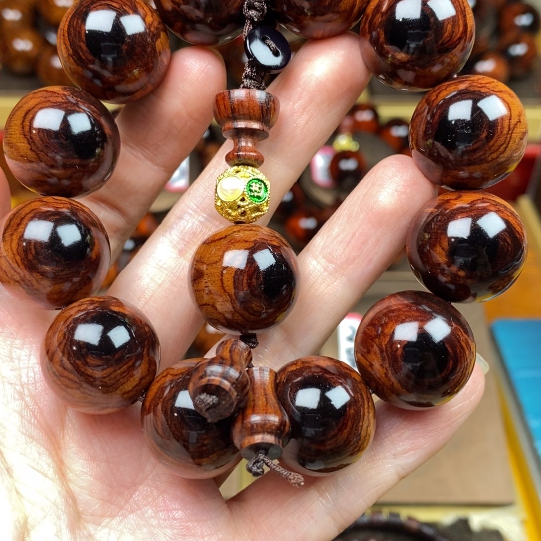 黄花梨/降香黄檀拿****鬼黄花梨