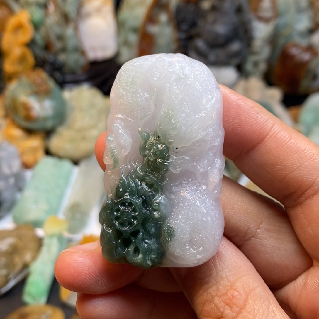 定制翡翠未镶嵌特色76