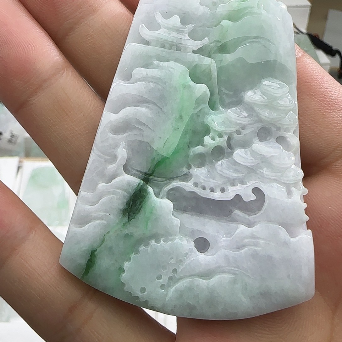 翡翠未镶嵌颈饰翡翠