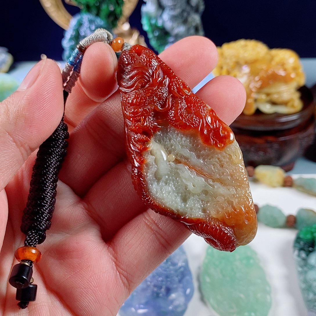 未镶嵌定制翡翠缅甸天然翡翠红龙牌