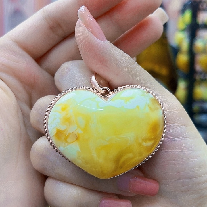 蜜蜡银S925镶嵌裸石吊坠