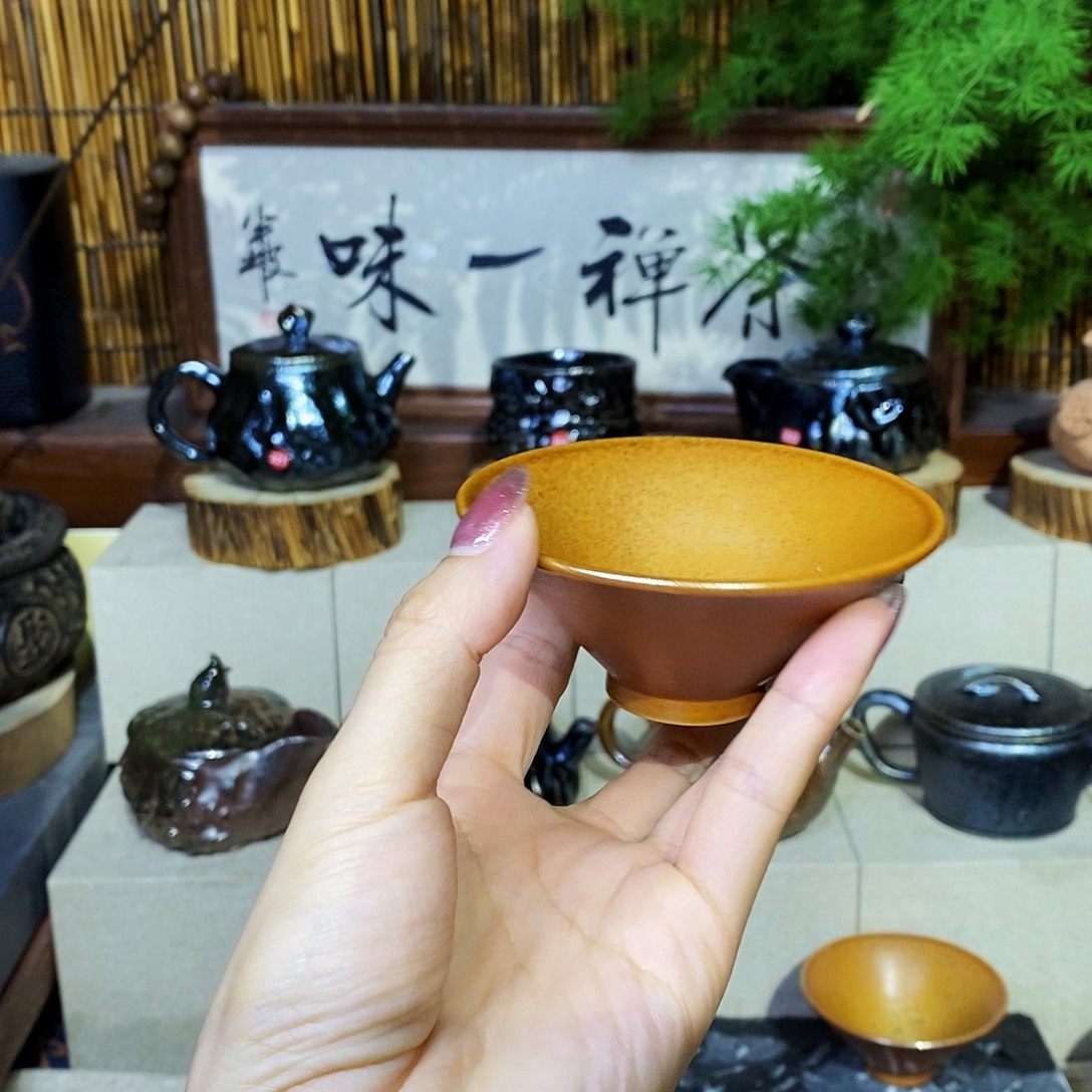 云南建水紫陶柴烧杯子