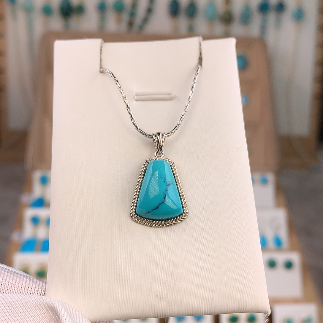 绿松石未镶嵌吊坠(不含链)