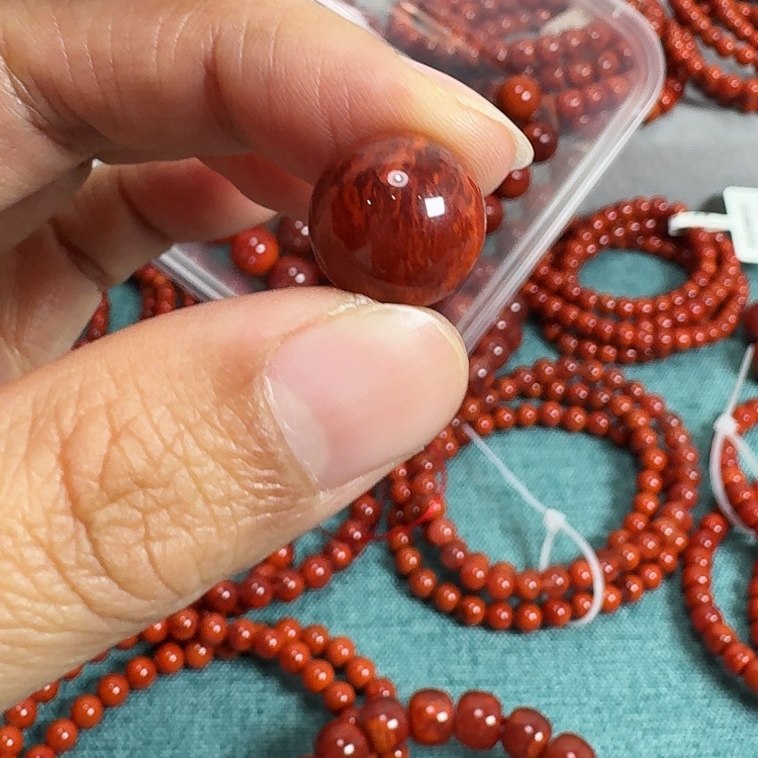 南红玛瑙未镶嵌项链