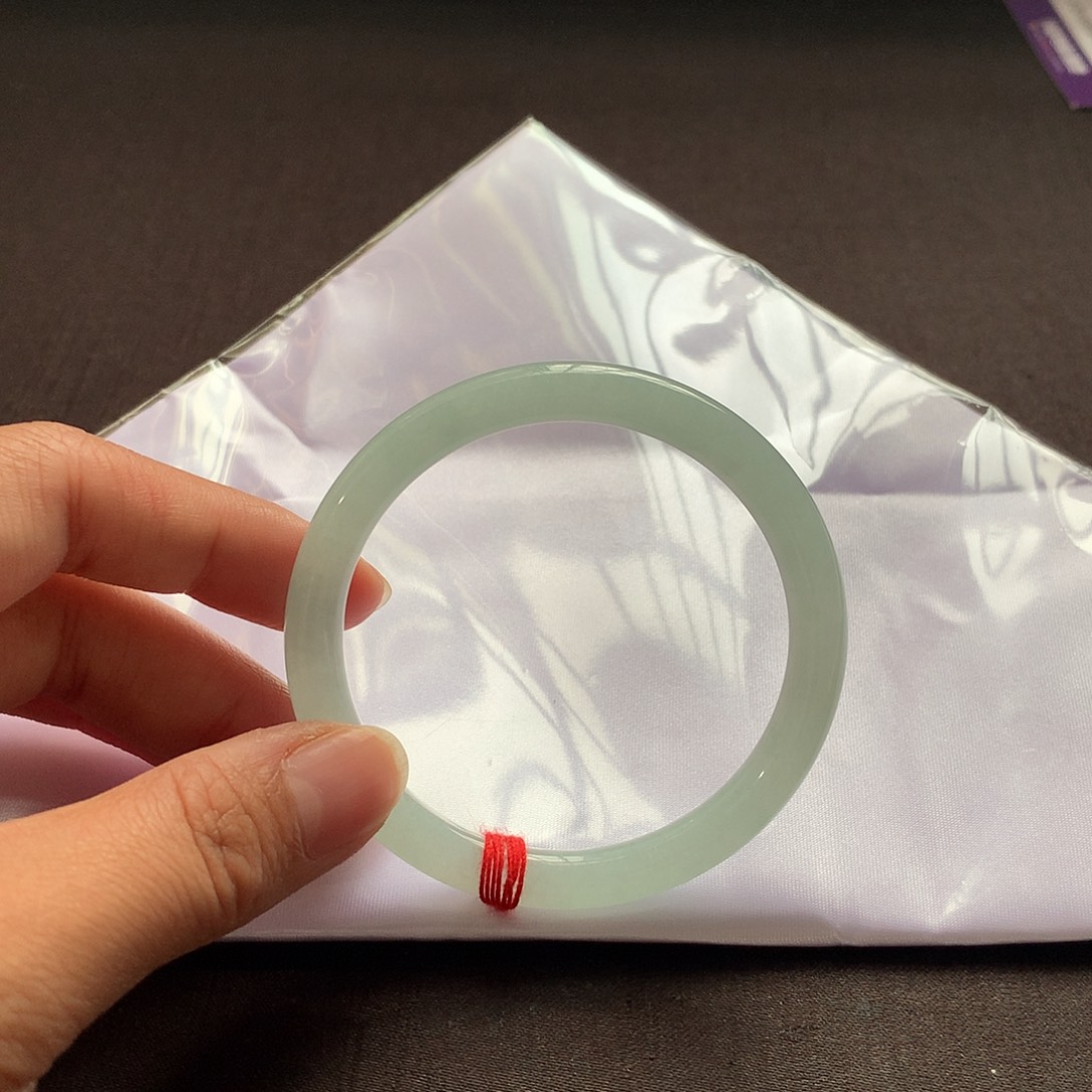 翡翠未镶嵌手镯53