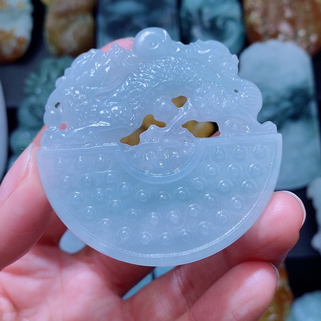 定制翡翠未镶嵌翡翠