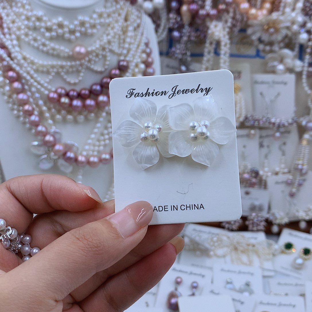 项链18K金镶嵌淡水珍珠