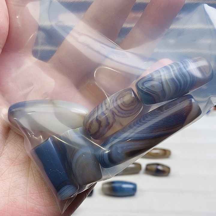 平***水玛瑙/玉髓未镶嵌颈饰