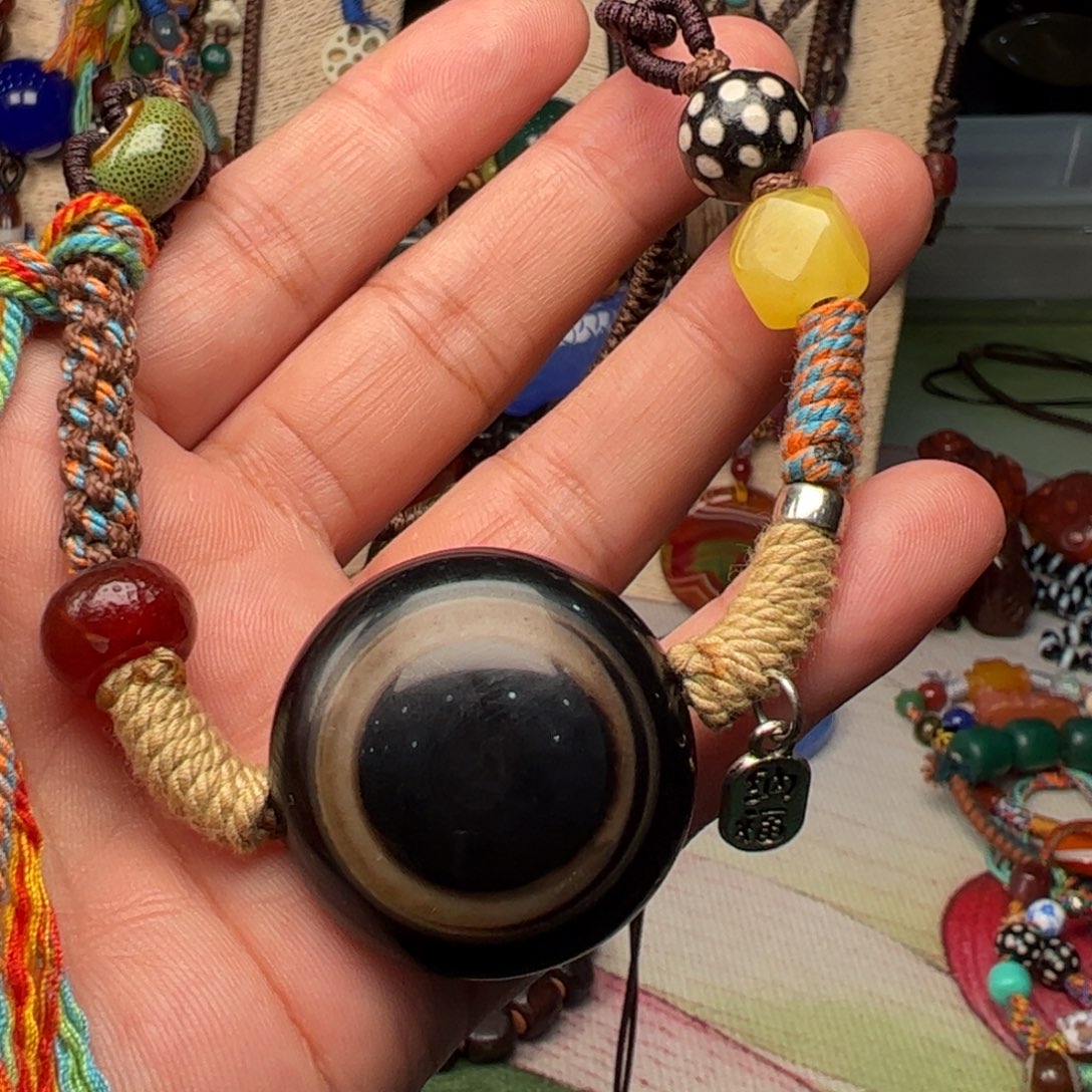 玛瑙/玉髓颈饰未镶嵌