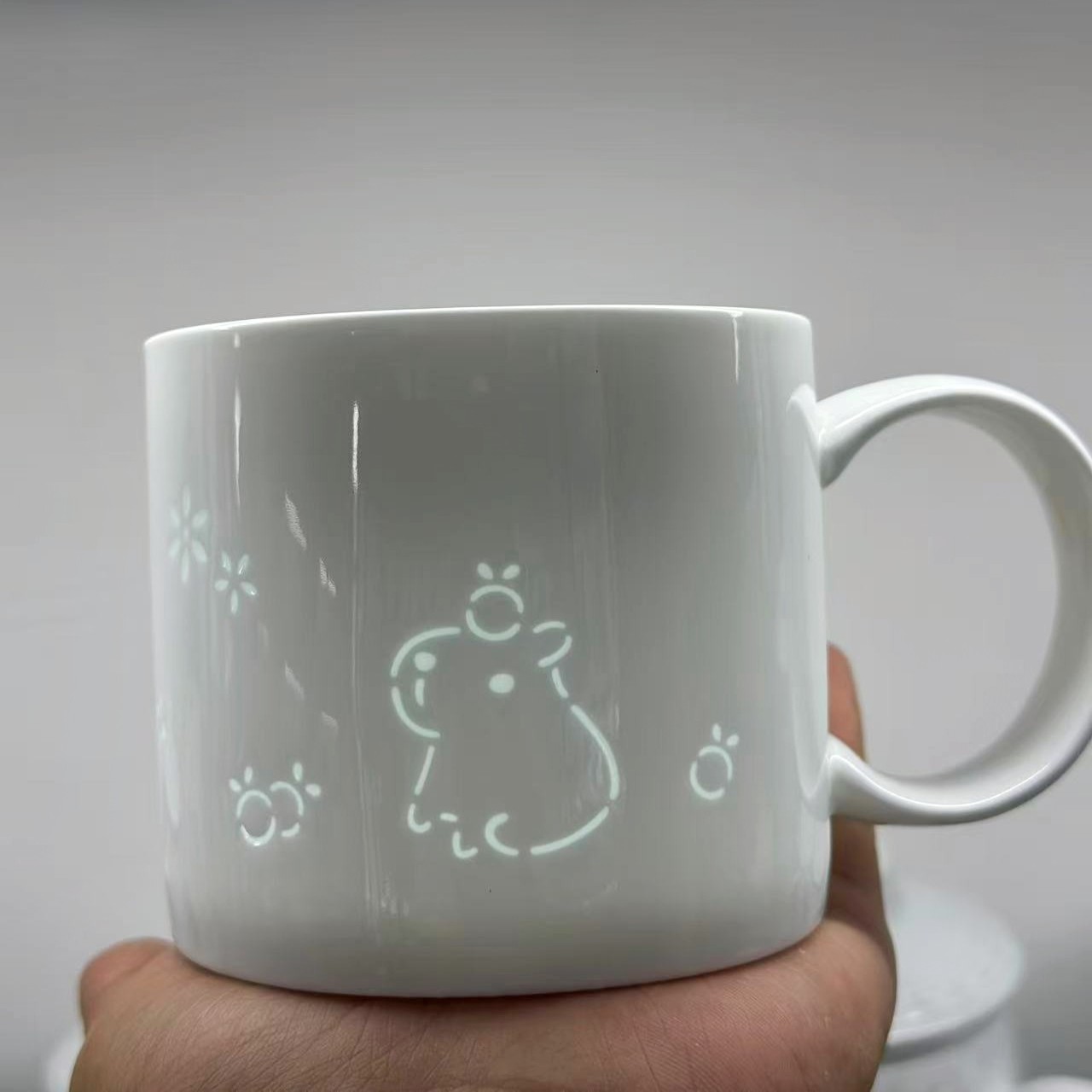 卡皮巴拉小猫小兔玲珑瓷杯子 景德镇制高温瓷手绘杯