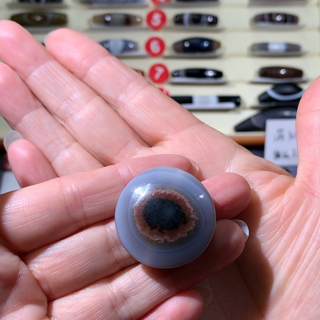 小****玛瑙/玉髓未镶嵌颈饰