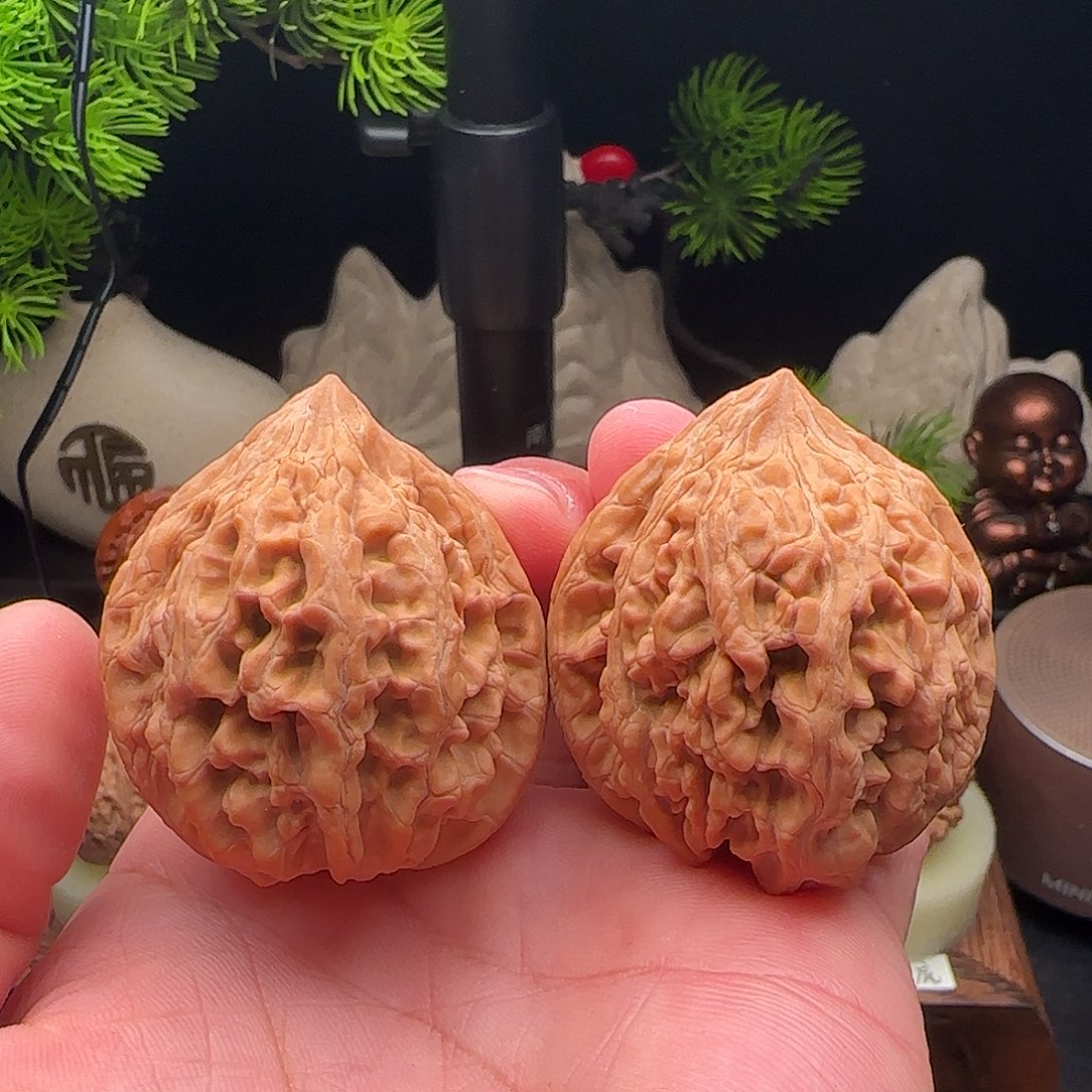 文玩核桃吊坠大沽石