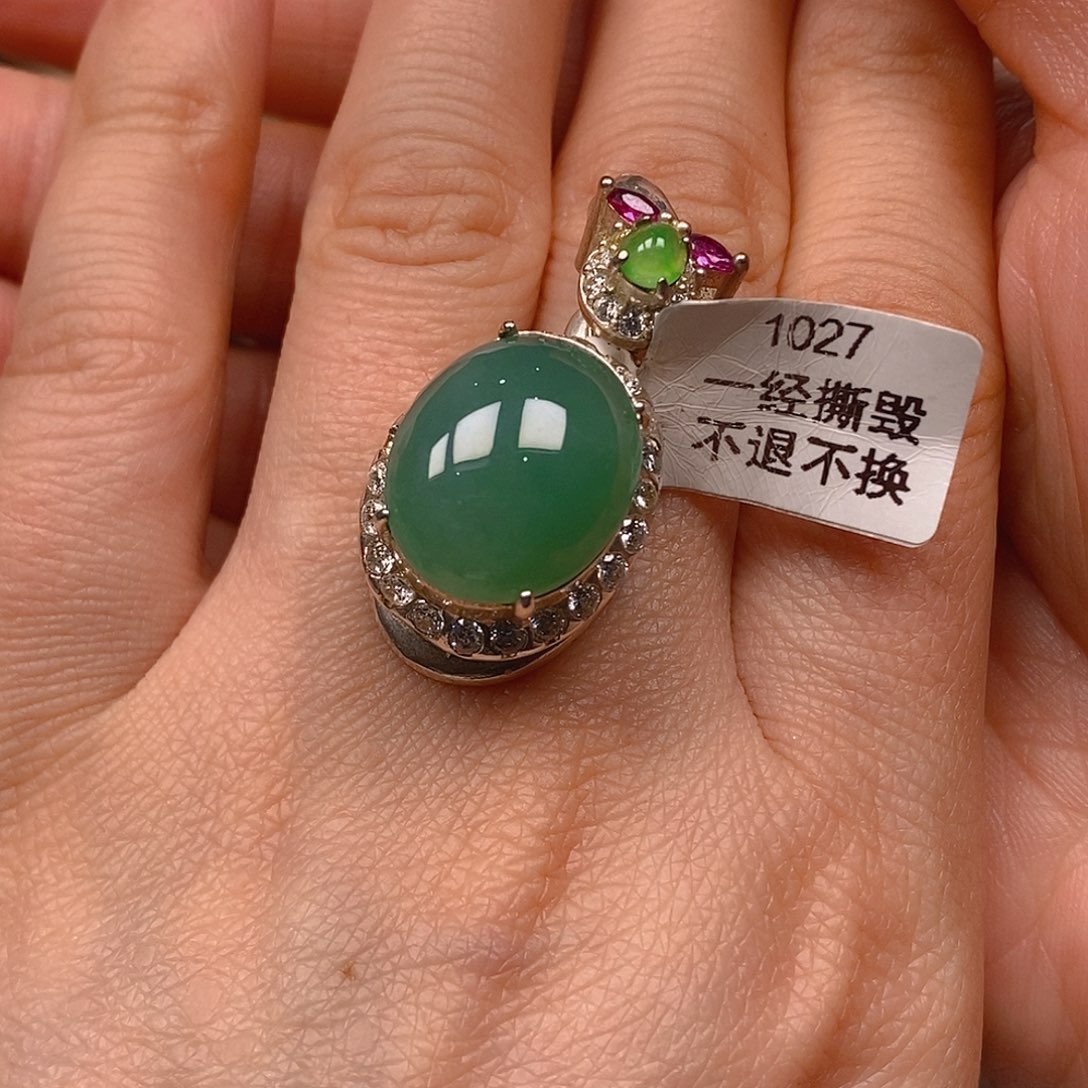 翡翠戒指未镶嵌翡翠蛋面