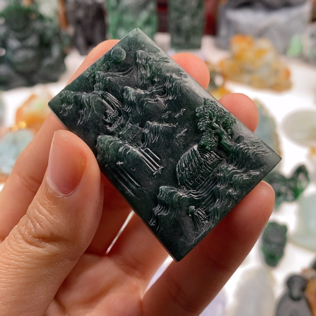 定制翡翠未镶嵌翡翠