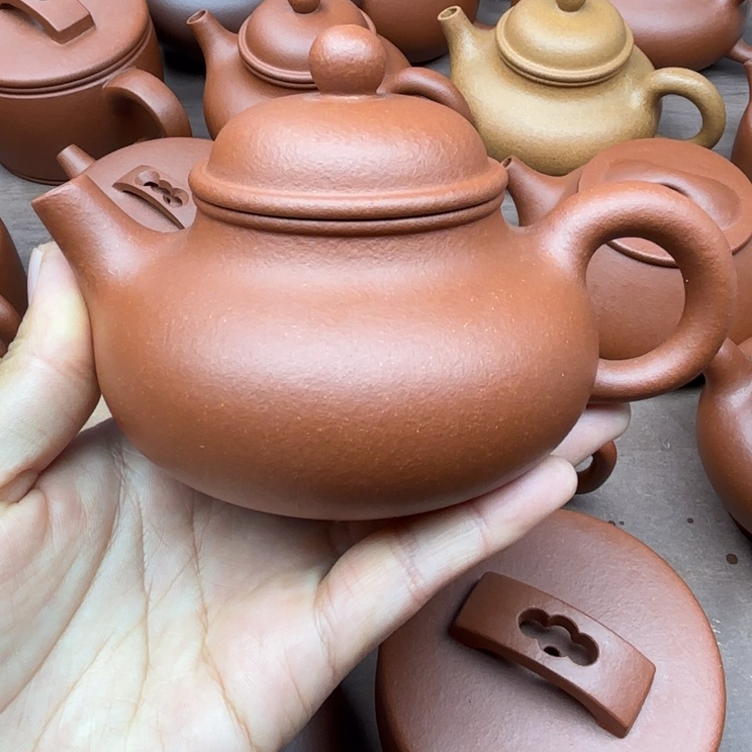 紫砂茶壶张*红降坡容天壶220cc微瑕