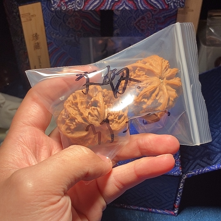 ****࿐吊坠文玩核桃文玩核桃