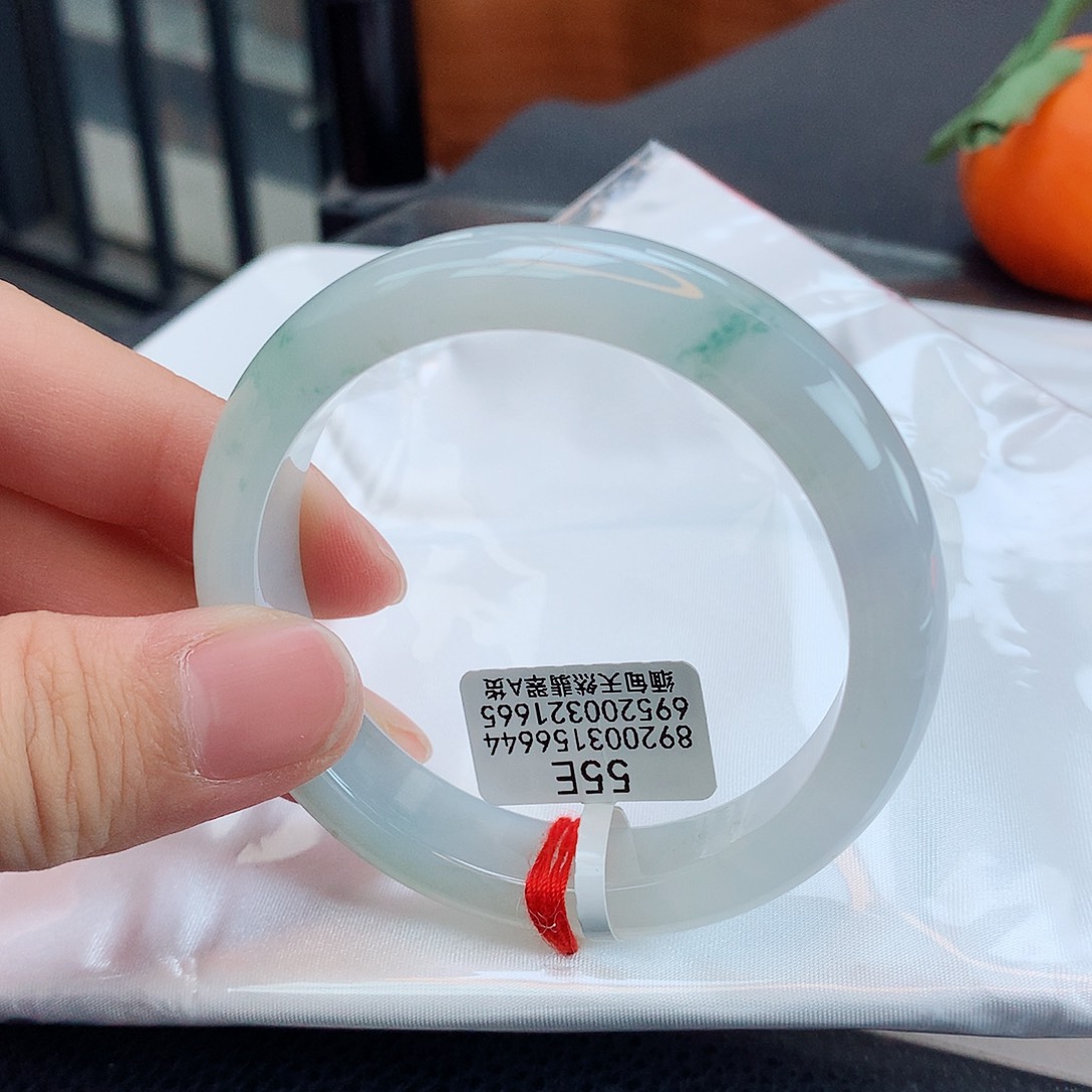 翡翠手镯未镶嵌天然缅甸翡翠A货手镯