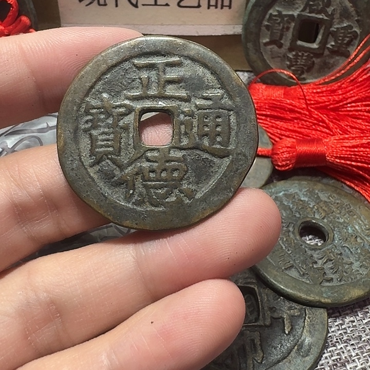 知***乐铜现代工艺品花钱