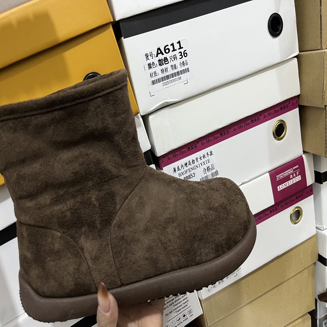 皮面防水雪地棉女鞋中跟圆头少女风厚款时尚雪地靴