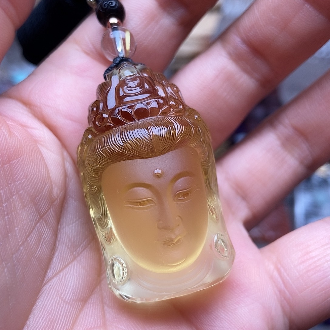 颈饰未镶嵌水晶吊坠