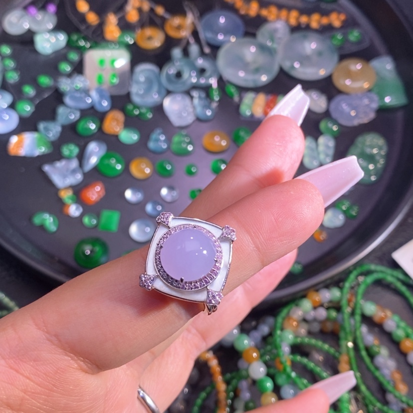 【闪购商品】翡翠挂件18K金镶嵌戒指